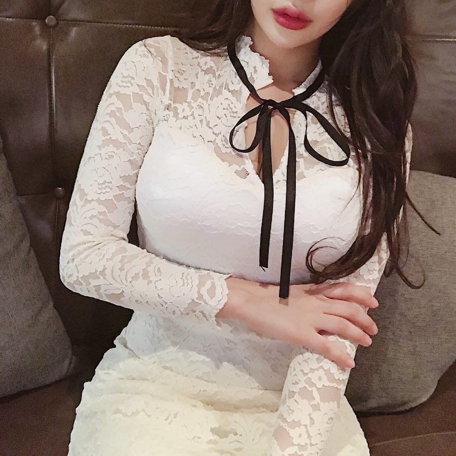 超辣服飾店模特兒Tehhan豐滿肉慾大奶繃緊上衣-第1章-图片16