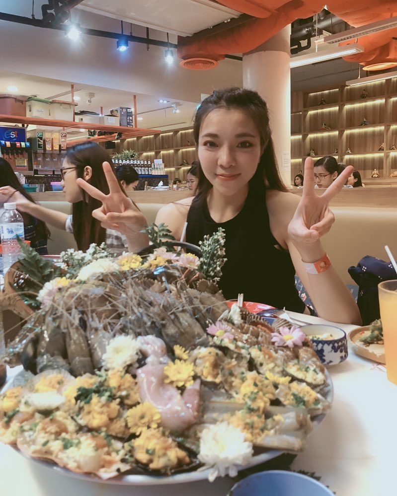 Apple夏妤 清新臉蛋配上修長美腿太正了-第1章-图片25