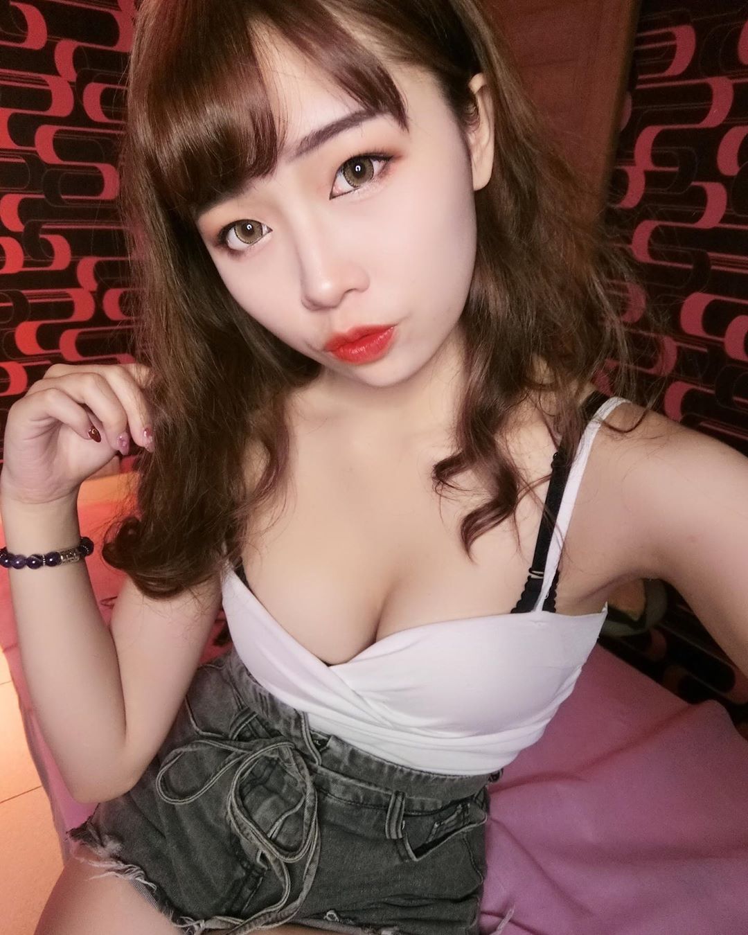 小露飽滿美乳 極品身材超工口 妮妮NiNi-第1章-图片15