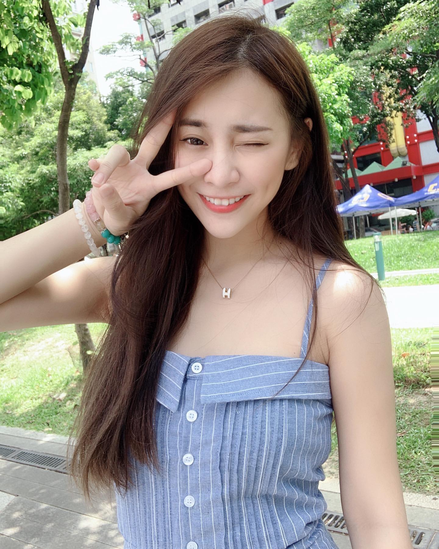 草莓Abby Li 「私底下超有料」...光一個笑容就能甜死你-第1章-图片3