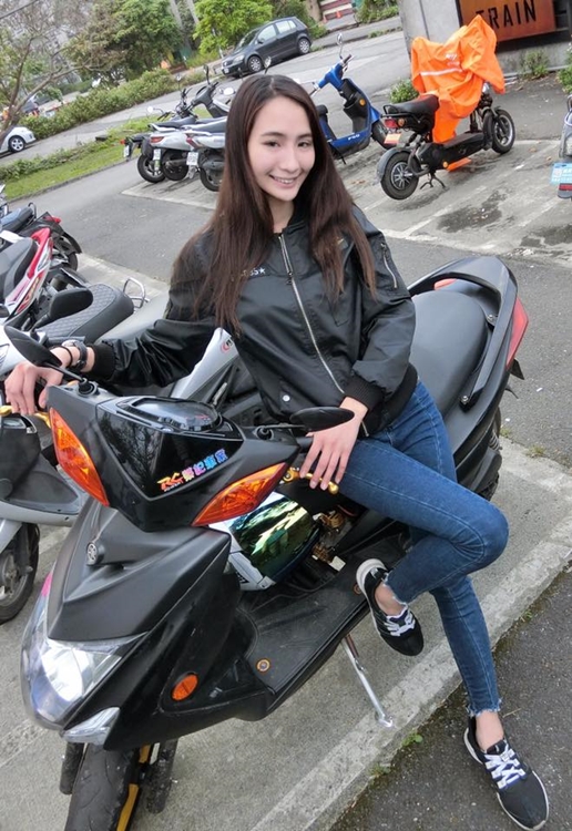 氣質運動美女 Daier Cheng-第1章-图片16