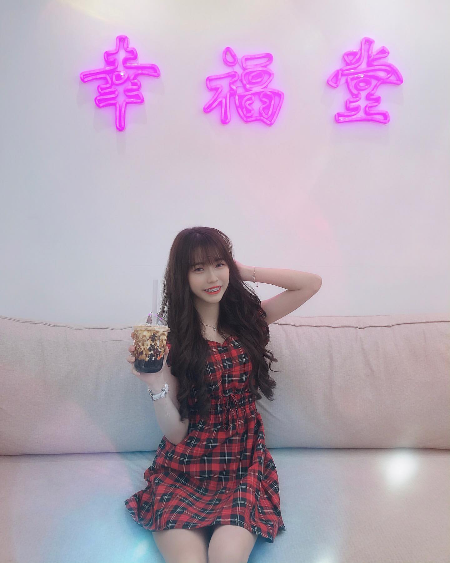 A N G E L 慧慧 長輩size超驚人....笑容能勾魂-第1章-图片4
