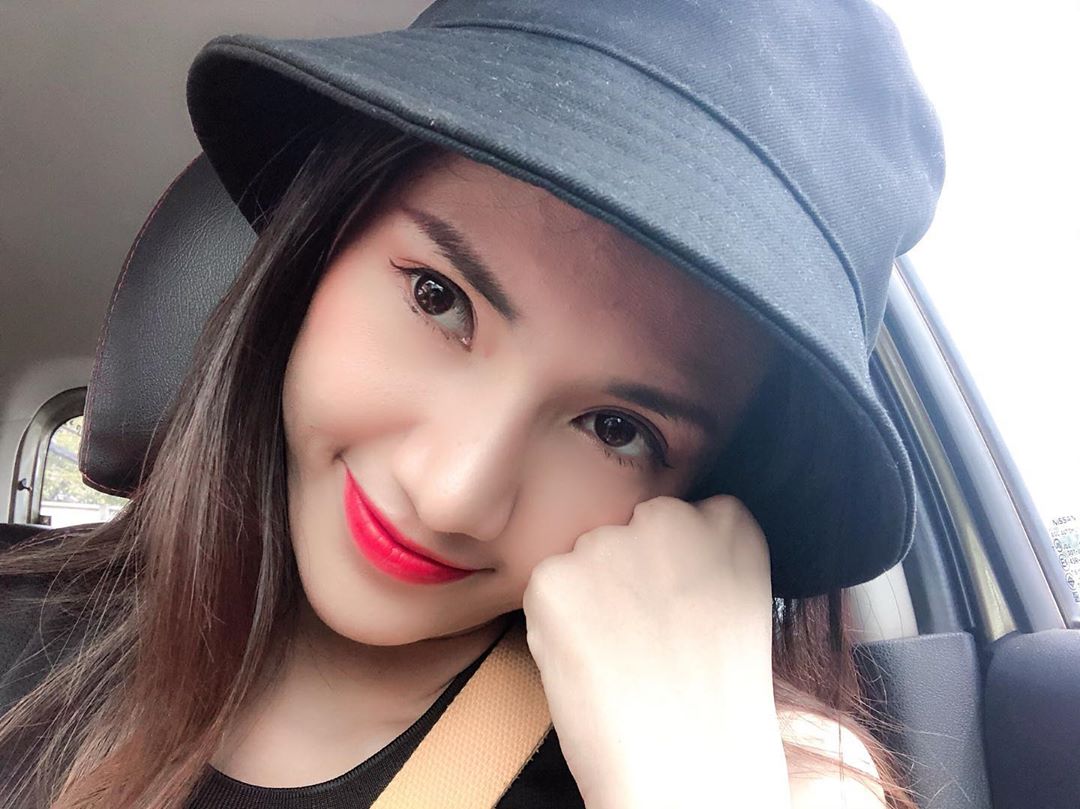 妖豔笑容看了心醉神迷 充滿仙氣身材搶奪嬌點
