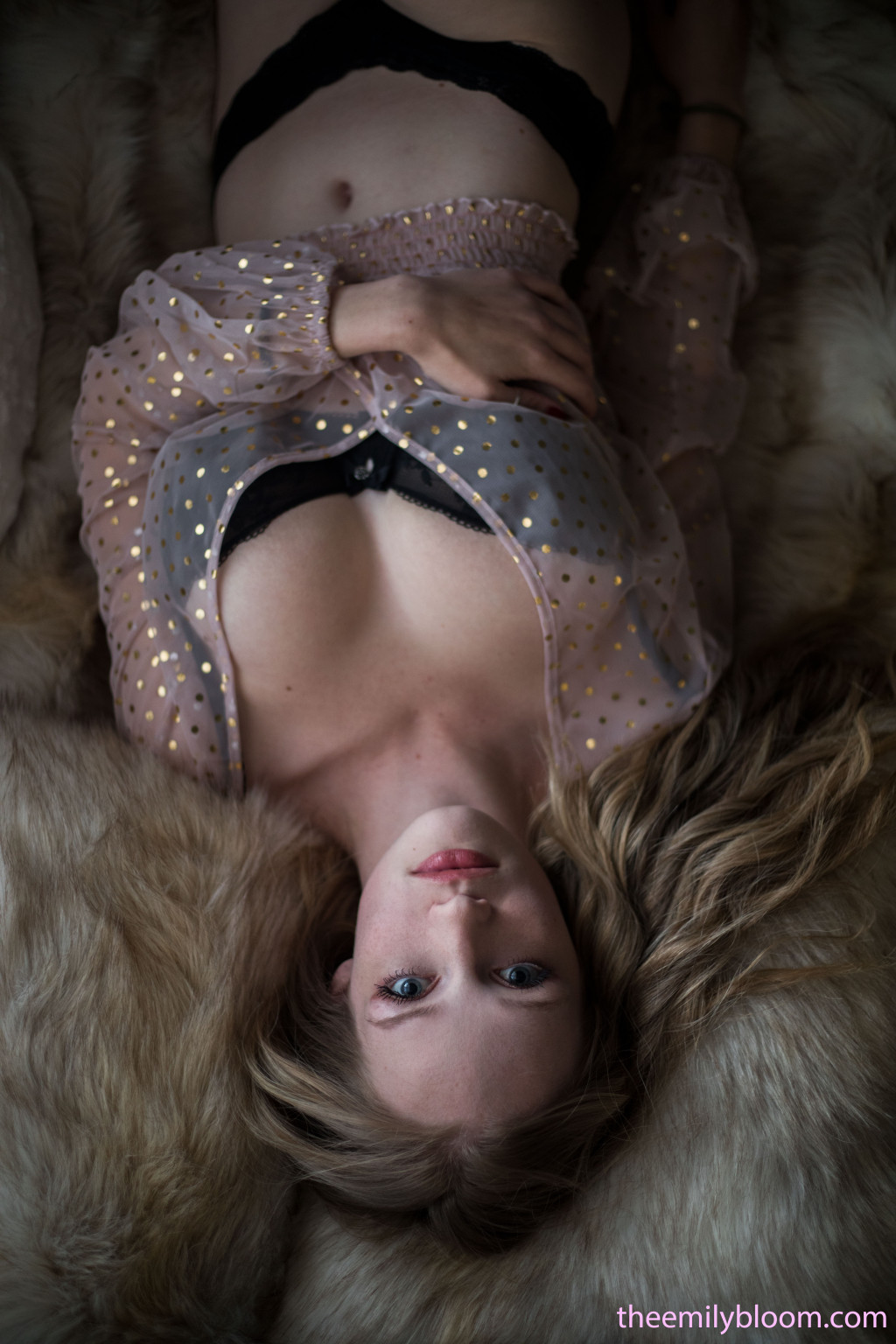 LianaSmithGioeinGoldChainsforTHEEMILYBLOOM20180610-第1章-图片7