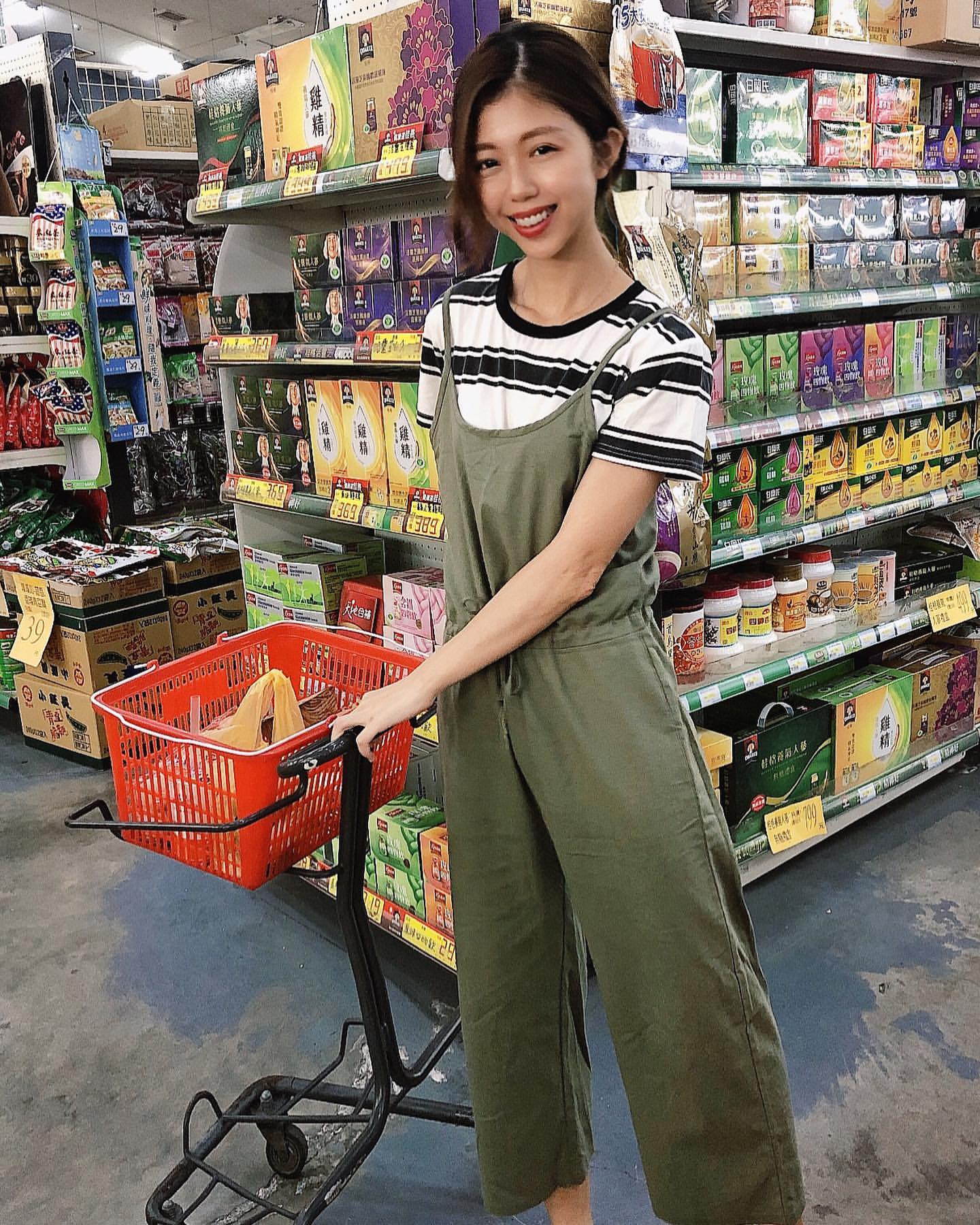 Sweet and beautiful looks will never let you go! - Chloe-第1章-图片2