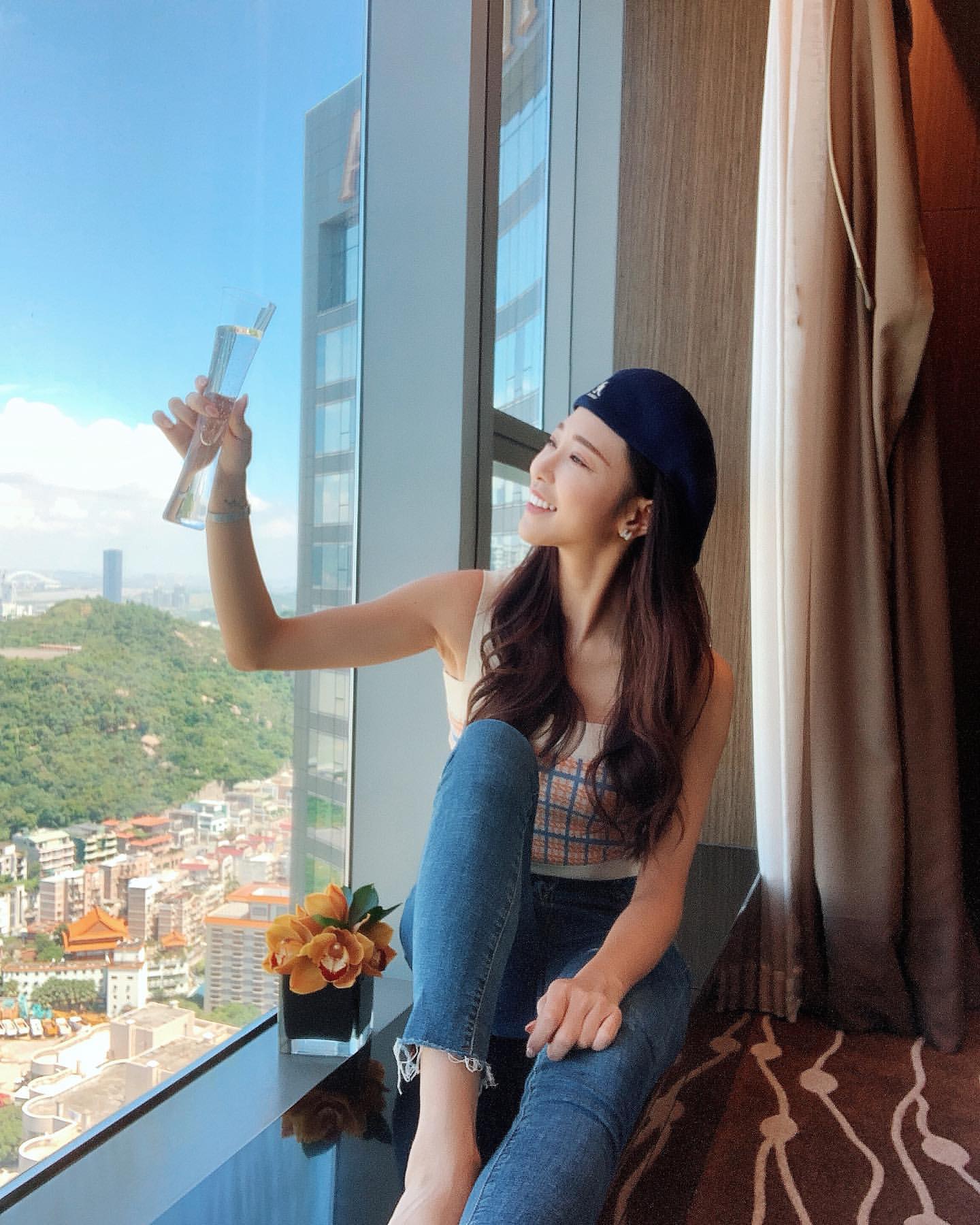 卡卡兒 白嫩臉蛋清新脫俗 美到讓人深陷戀愛！-第1章-图片27