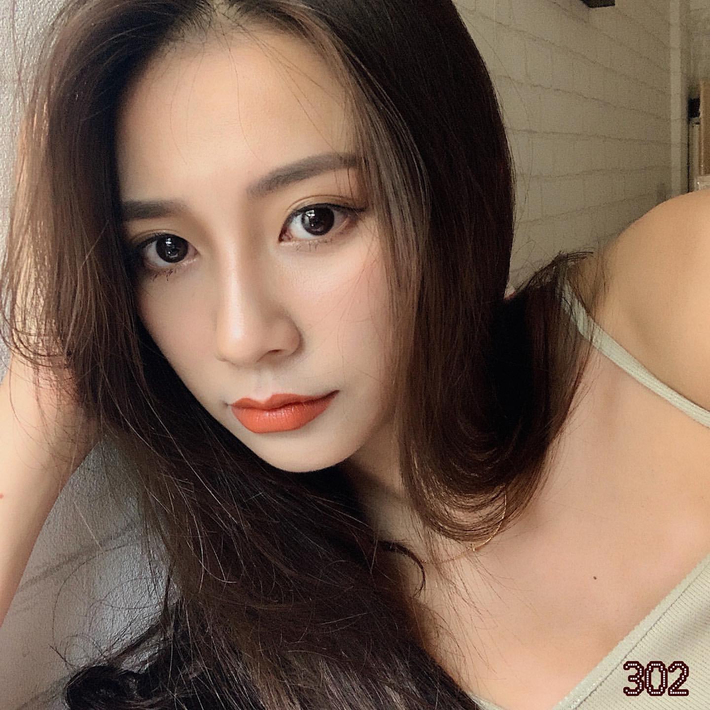 Excellent look with beautiful legs, Jane Chen-第1章-图片16