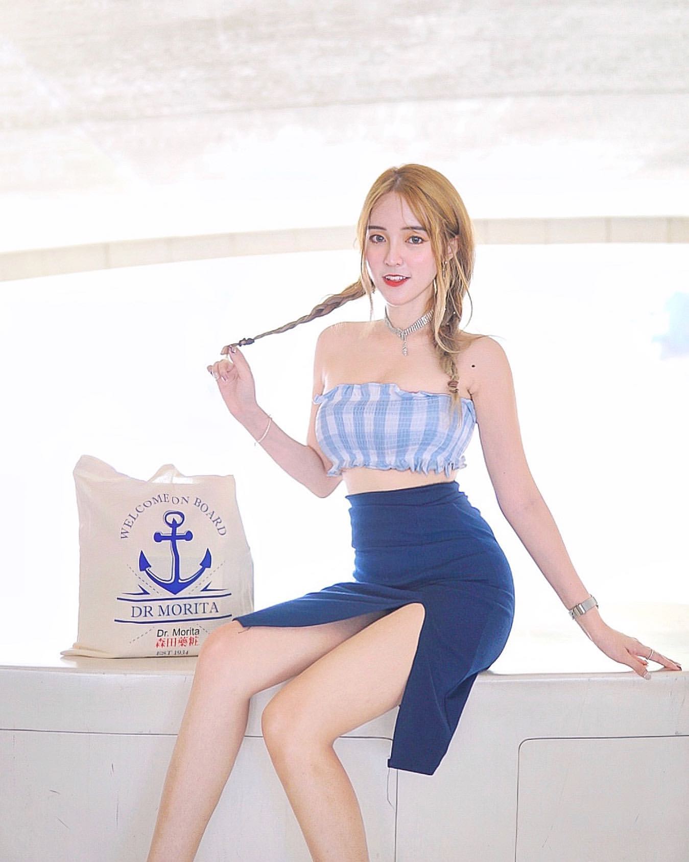 電眼十足超勾魂... 尺度大解放 首秀性感翹臀 BABY KYLIE-第1章-图片15