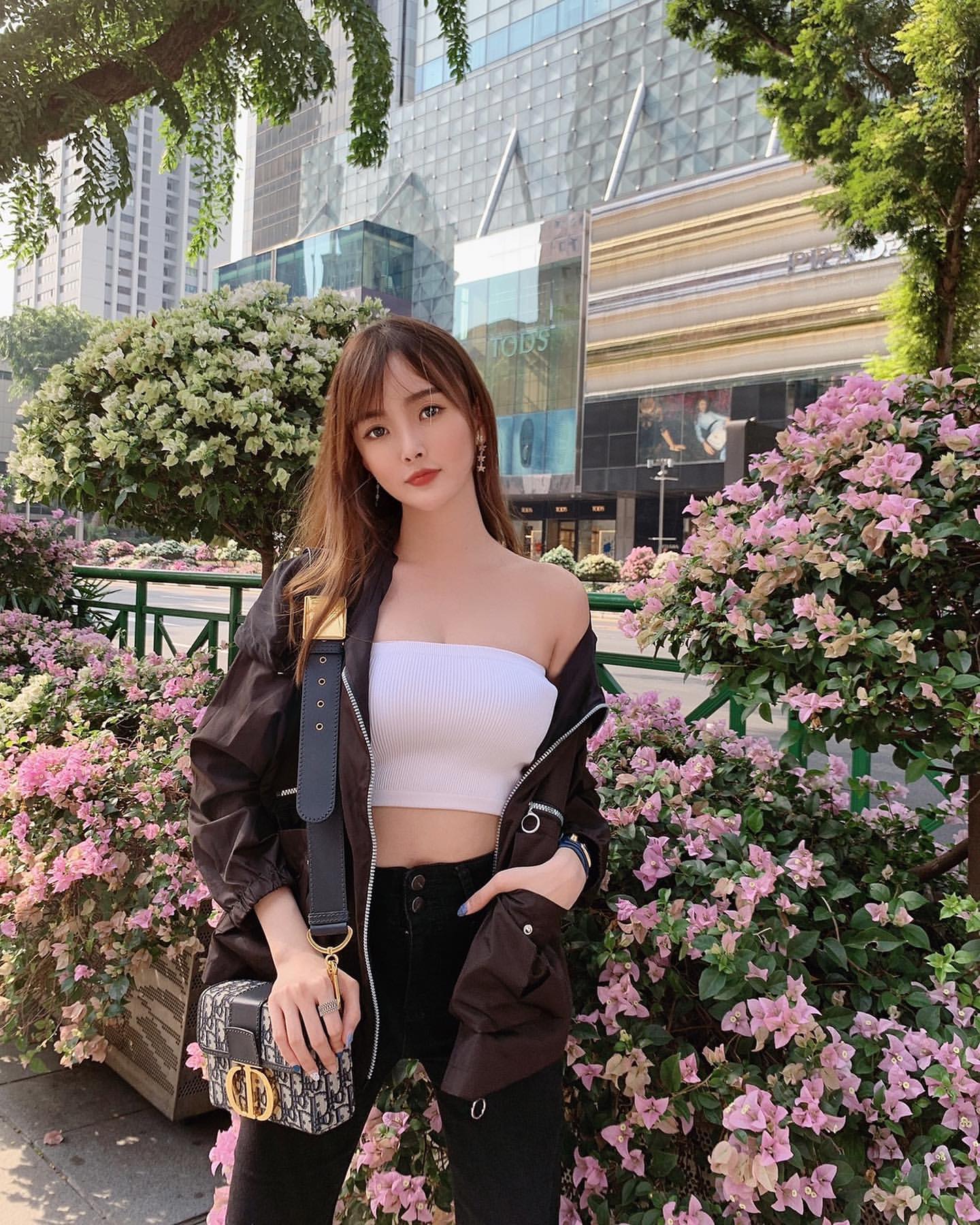 宜霏 筆直的美腿頂級身材讓人看了好羨慕-第1章-图片4