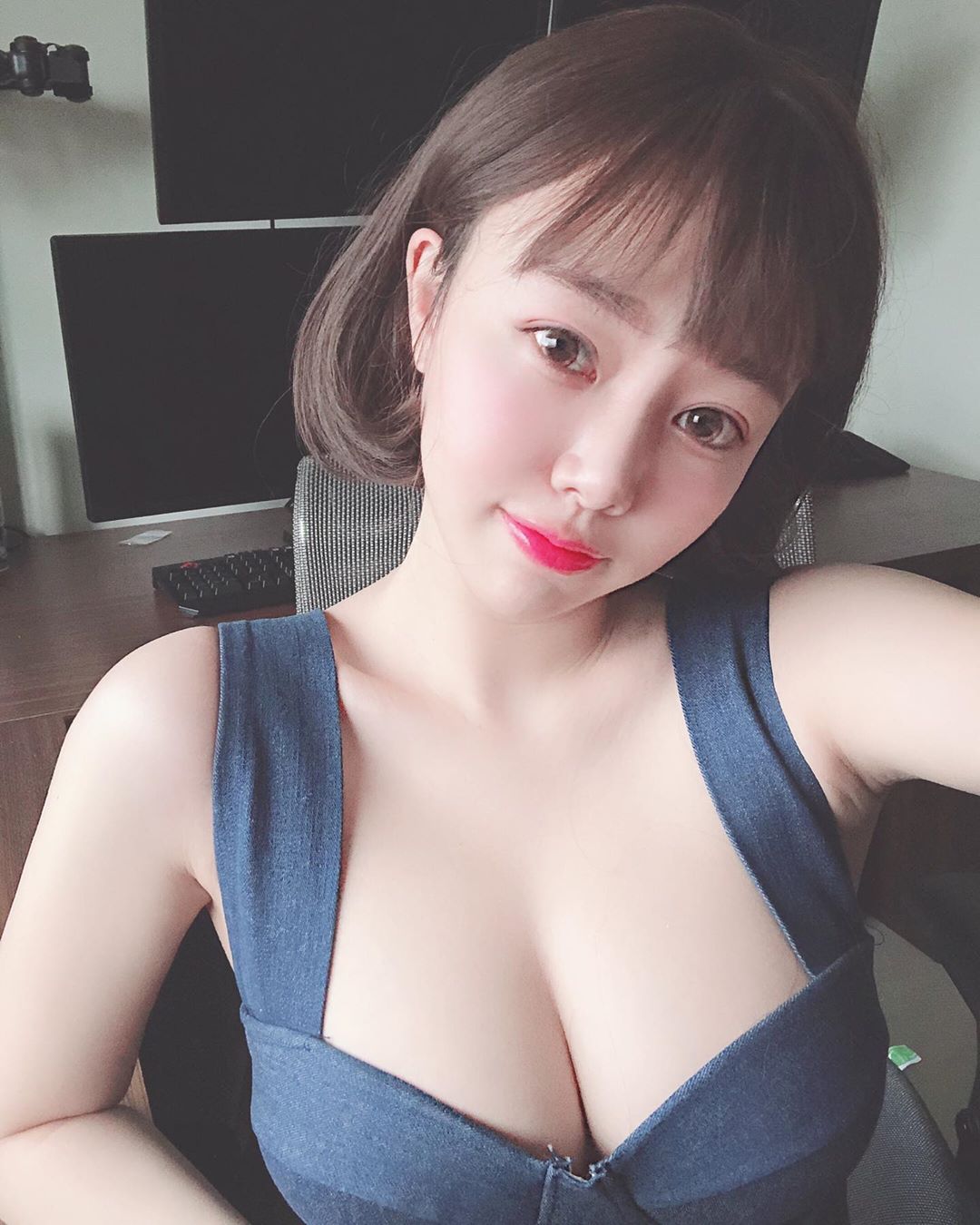 拯救小奶女英雄米妹 「飽滿上圍」尺寸太吸睛.......-第1章-图片24