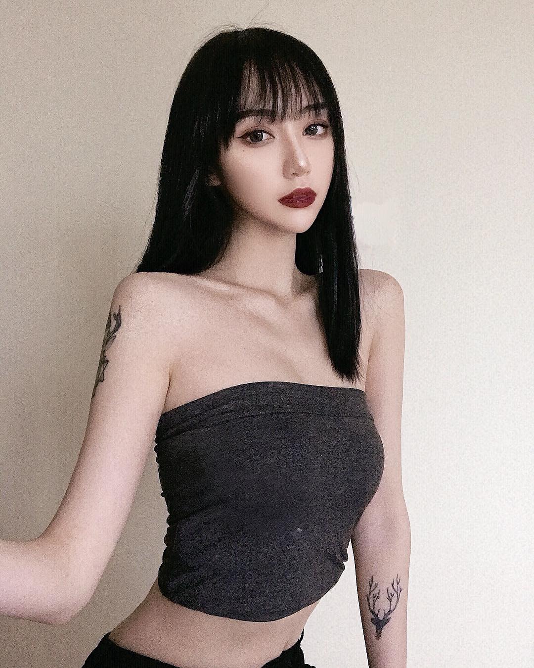 I love black and white, so I like to wear black and white.-第1章-图片11