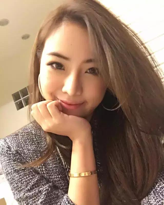 台灣超正網拍老闆娘Stephanie Teh