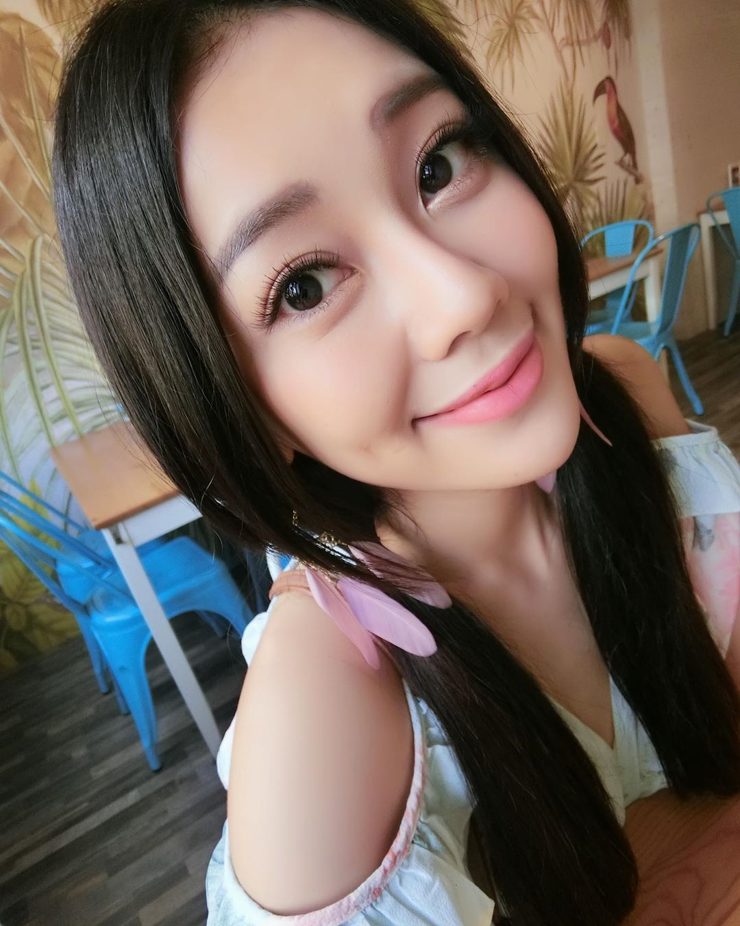 Jennifer 有夠大啦!顏值擔當超狂長輩呼之慾出-第1章-图片1