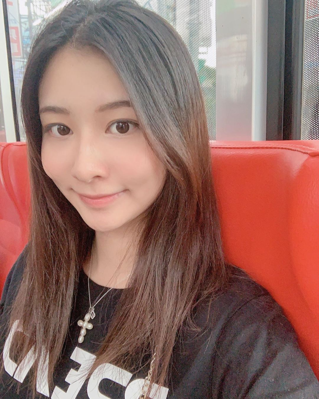敏敏 女神級顏值.....帶你體會什麼叫初戀-第1章-图片8