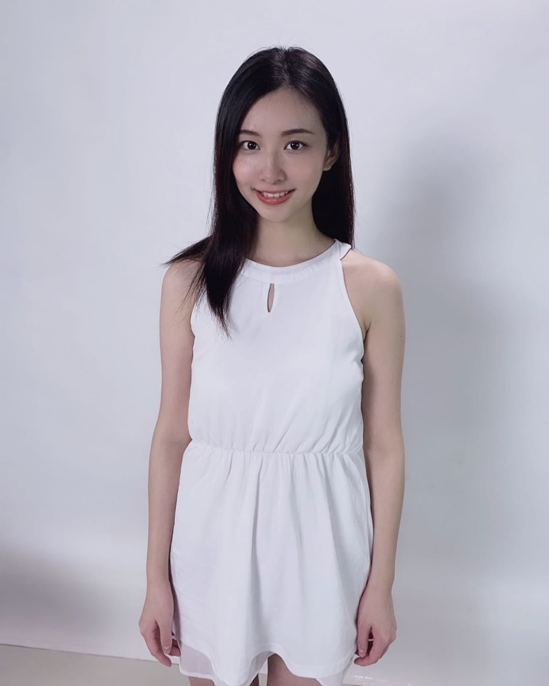 敏敏 女神級顏值.....帶你體會什麼叫初戀-第1章-图片7