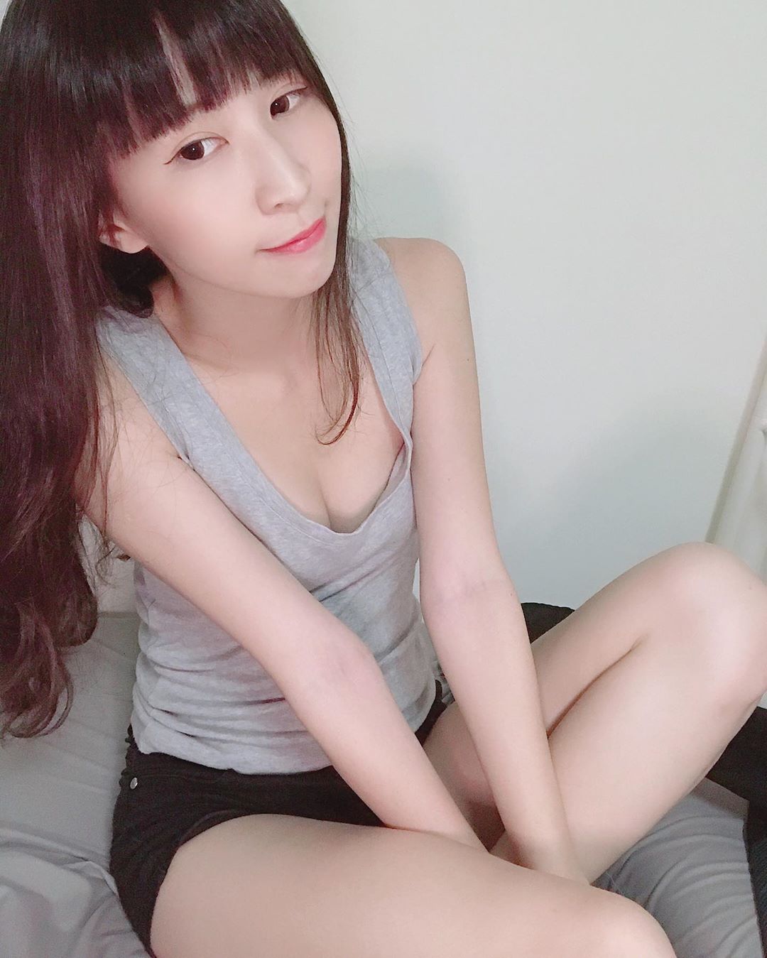 Beautiful legs X filled with bullets... Sexy eyesight can’t hold Ashely-第1章-图片20