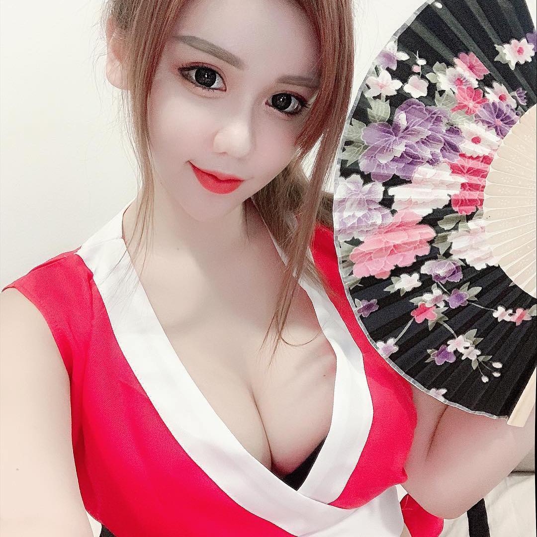 Linnaeus snow-white milk exploded directly in the bikini: watched super IN-第1章-图片12