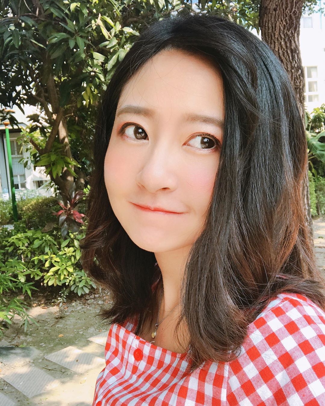 吃蜂蜜的女生 瑩瑩-第1章-图片13