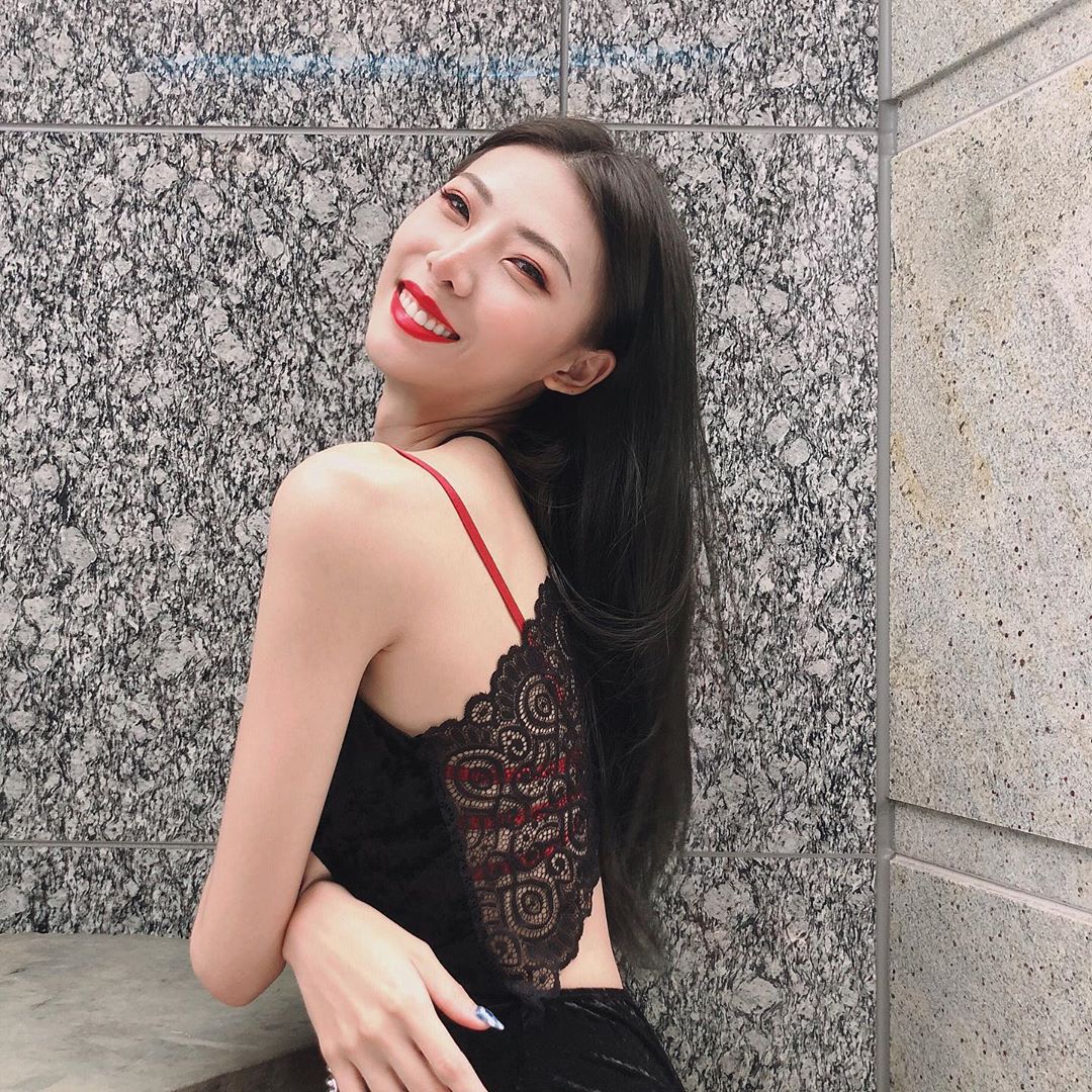 Joyce喬妍 大秀性感身材養眼到不行 實在太騷啦!-第1章-图片15