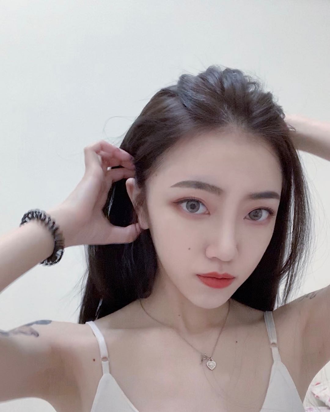 yoxoxn swimming pool free snow white old man... you are so big-第1章-图片2