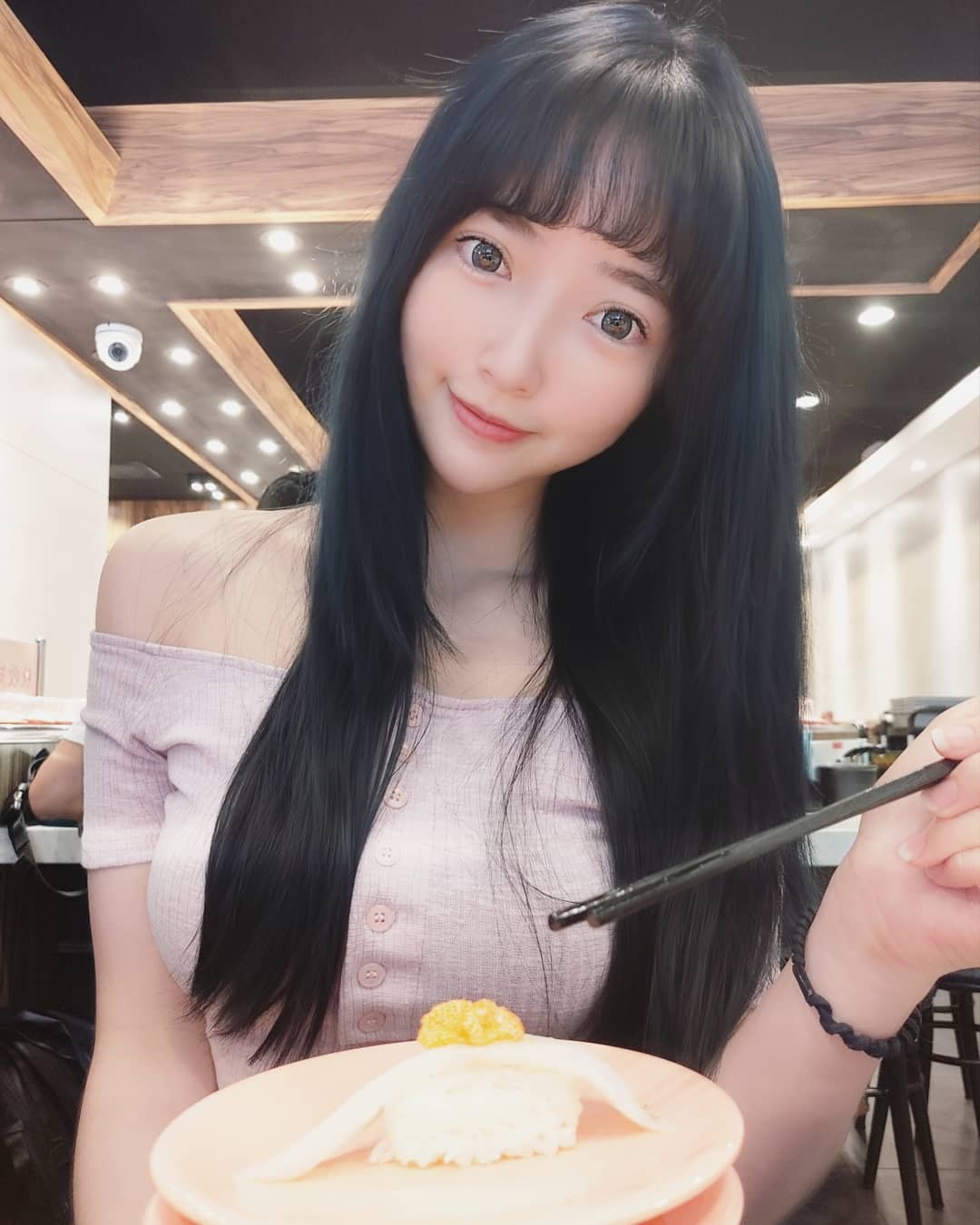 映晨: 我帶兩隻香蕉來看你們了~呵-第1章-图片6