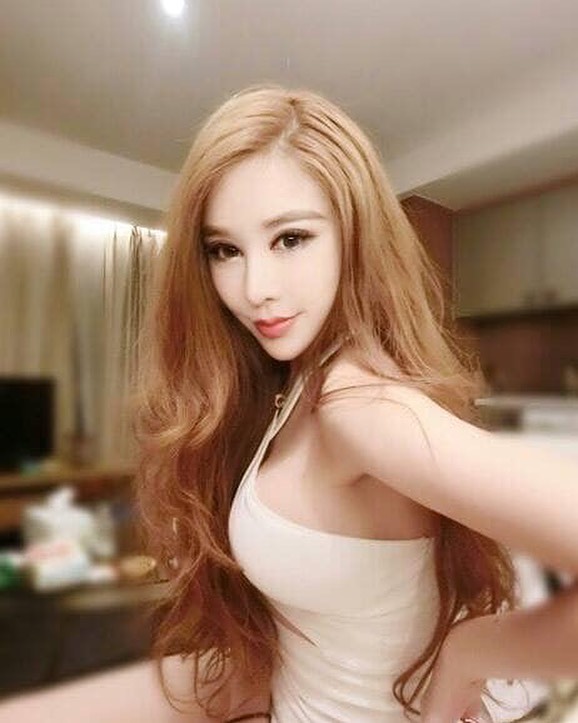 美娜劉 看我名字就知道我的人了 盡在不言中-第1章-图片12
