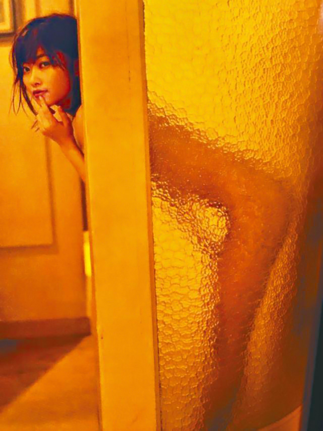 指原莉乃新寫真集露臀全裸上陣麻雀終變鳳凰？2016年3月21日-第1章-图片11