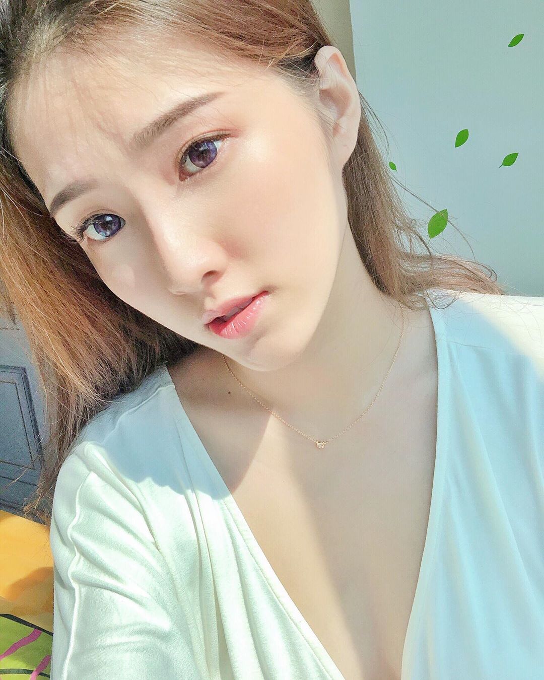 楊倩兒: 我雖然有虎牙 但是我是一隻小喵咪-第1章-图片8