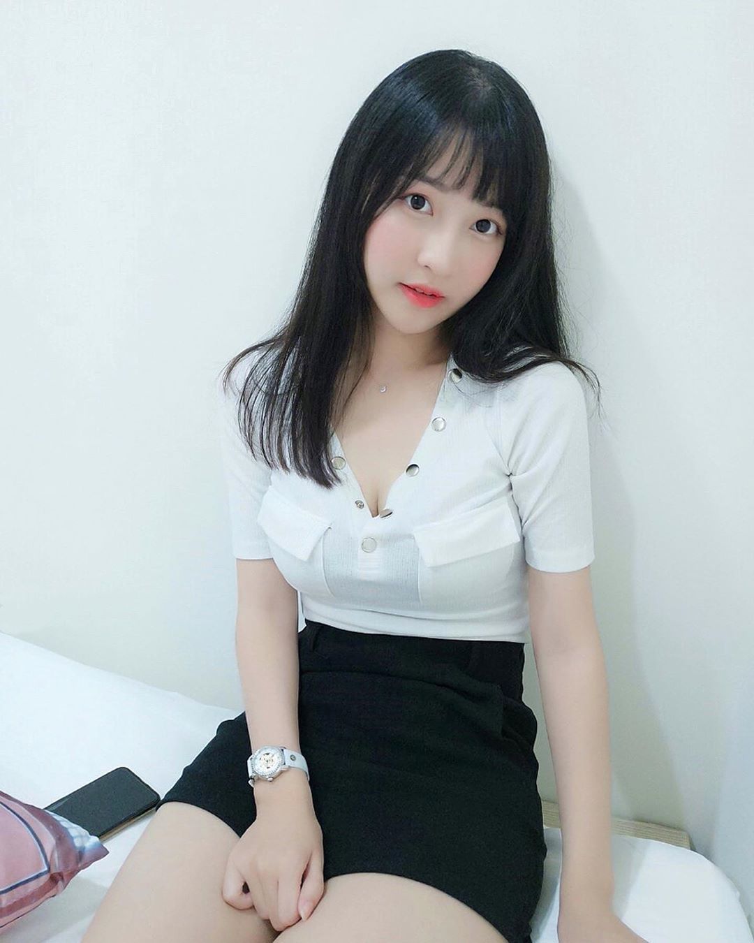 白皙妹不只顏值動人還很愛國!國旗裝下「飽滿ㄉ好料」藏不住…她羞喊:我不4韓粉!-第1章-图片4