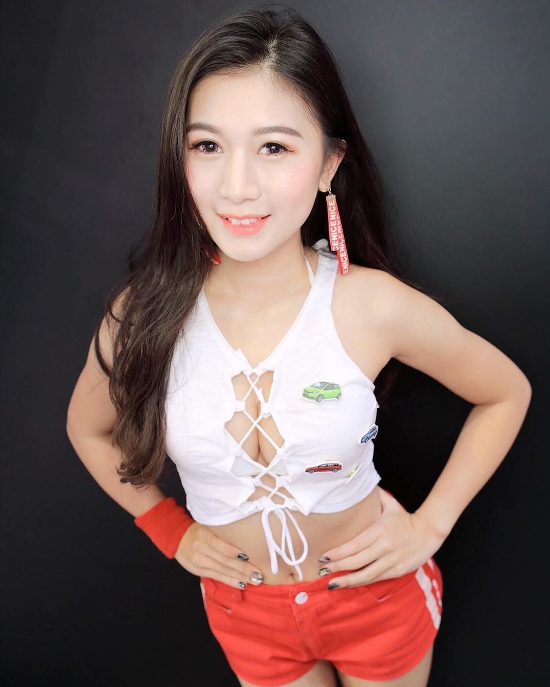Unable to drive super hot SG... Sexy sweet heart before the “rich milk” crowded business is even deeper to want to conquer!-第1章-图片3