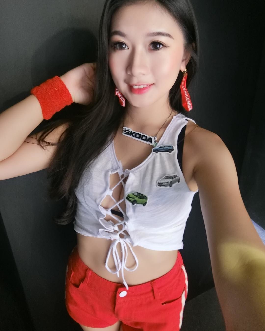 Unable to drive super hot SG... Sexy sweet heart before the “rich milk” crowded business is even deeper to want to conquer!-第1章-图片4