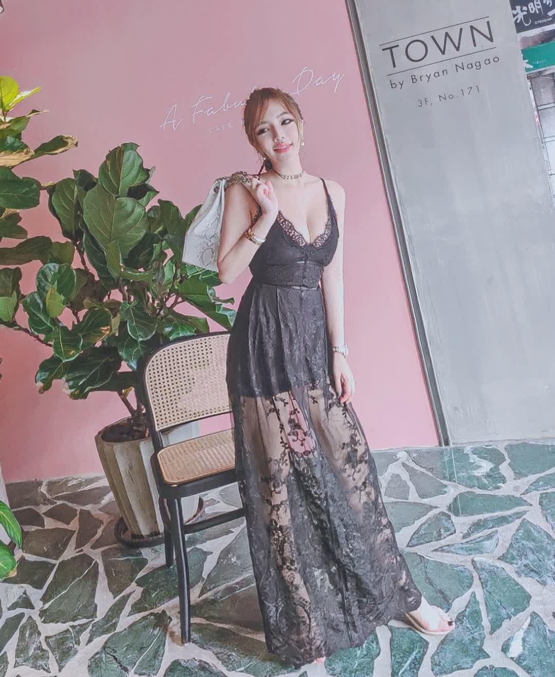 Sometimes it feels like magic.-第1章-图片12
