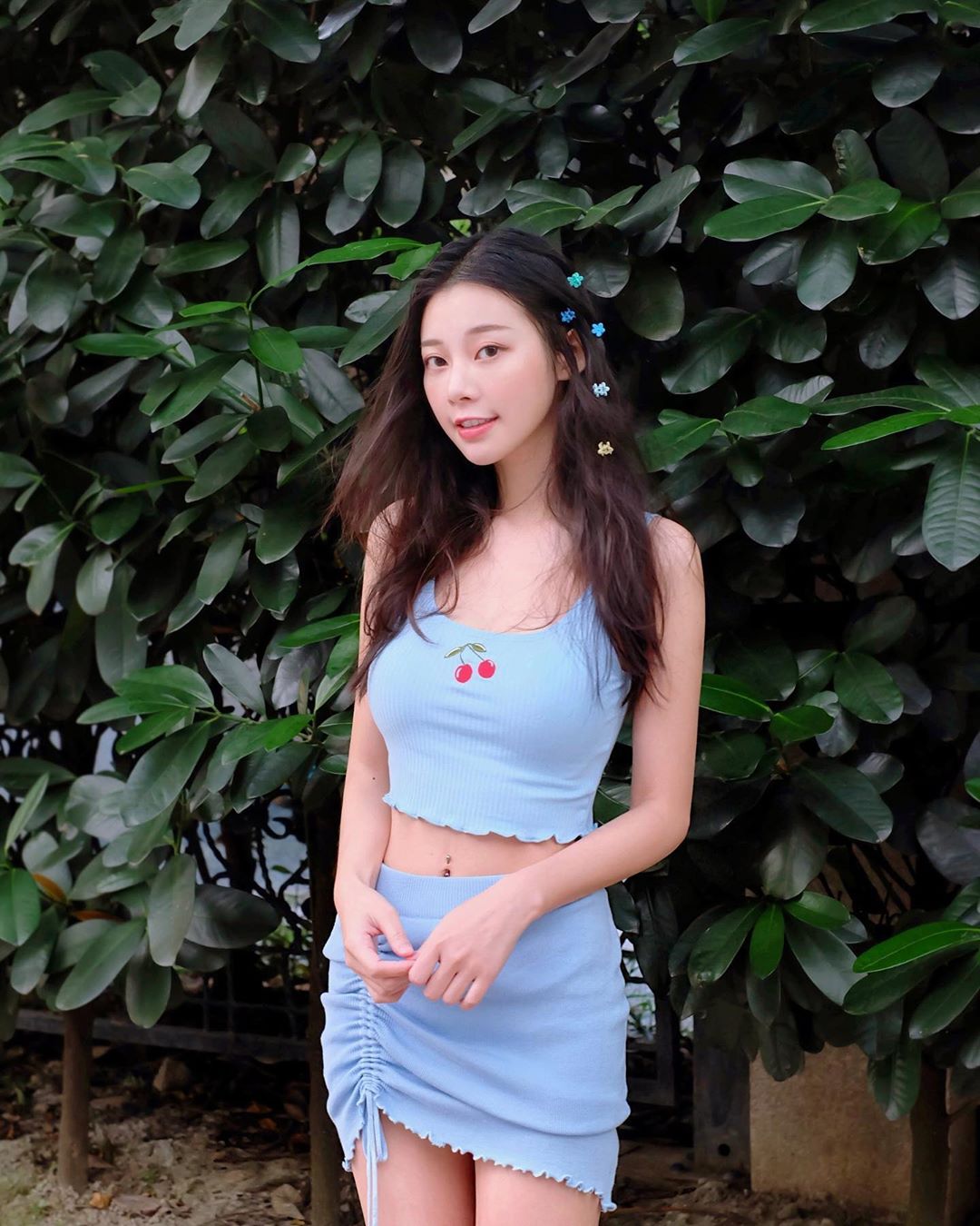 親愛的小姐姐 破洞褲已經退流行了啦~ 張香香-第1章-图片3