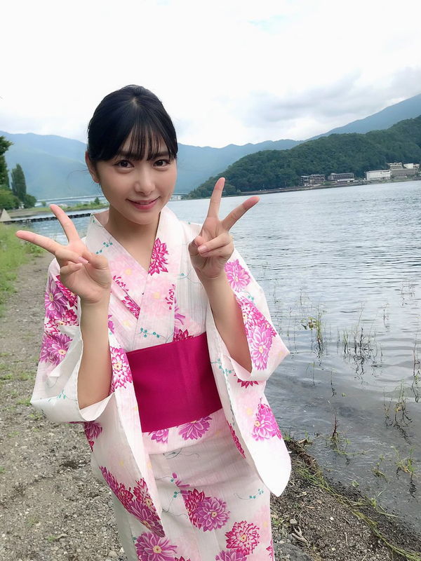 南沙羽、87cmの美バストに母性溢れる癒しの空気を持つ南沙羽、初々しさを脫ぎ捨て妖...