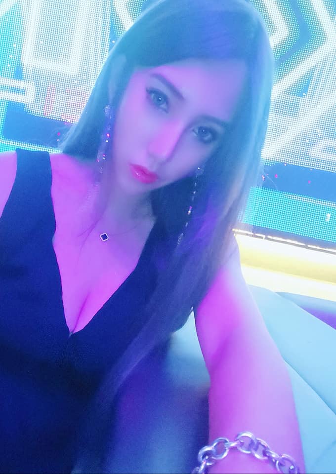 Mysterious little witch - Yumi-第1章-图片6