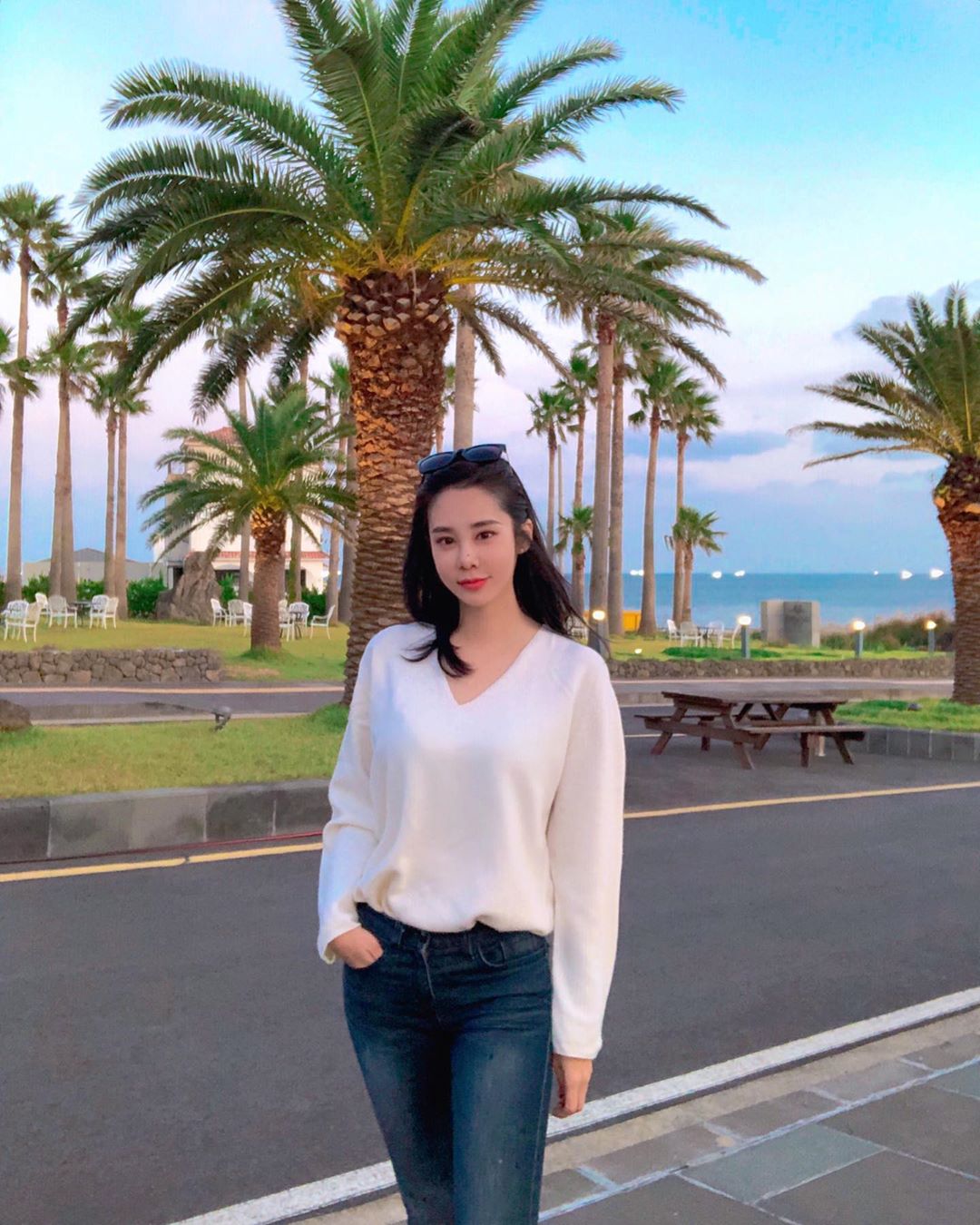大眼韓國麻豆藏不住的美胸 乳香味呼之欲出直接擄獲你-第1章-图片14