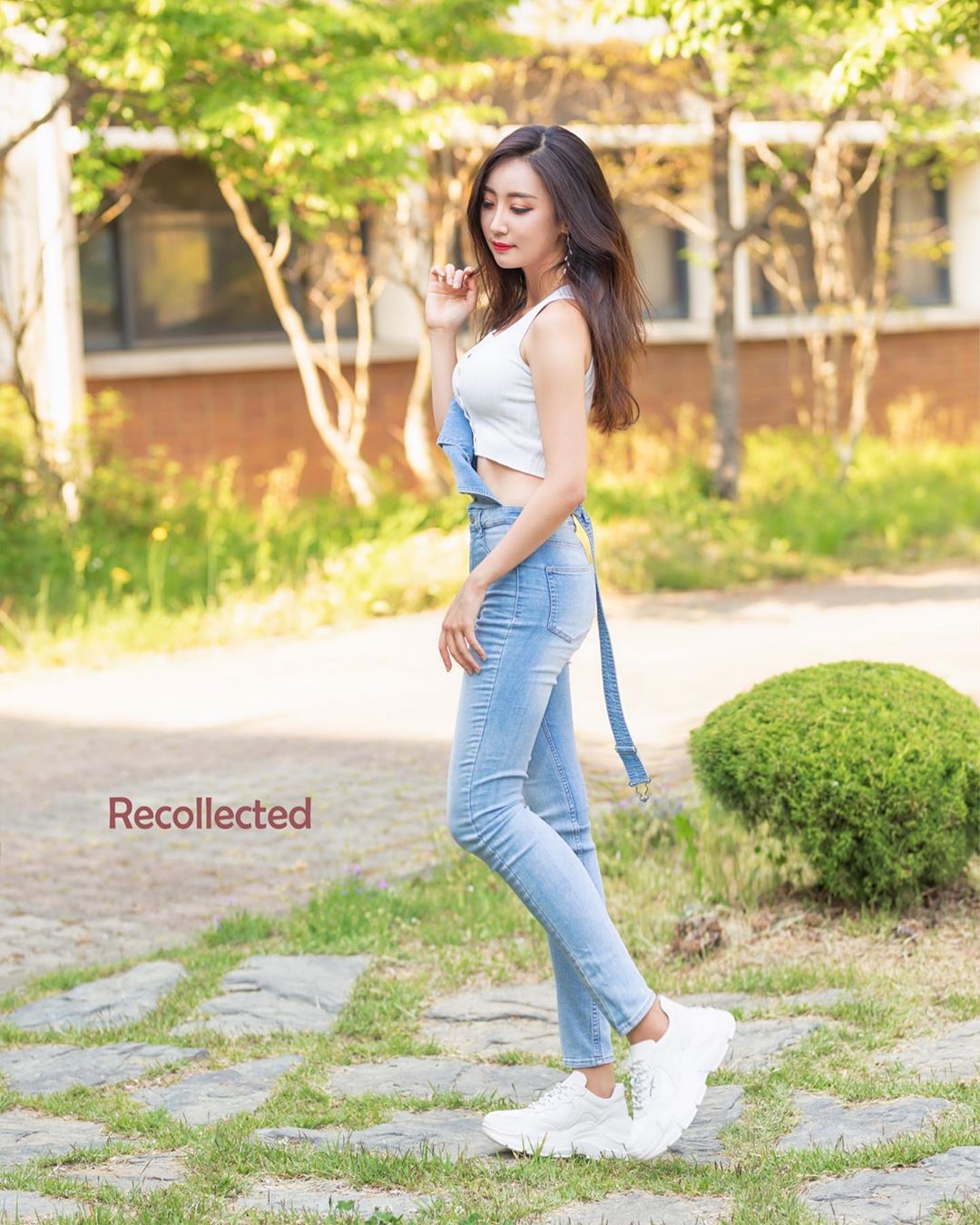 賽車女郎身材太火辣讓人分心 仙氣爆發看的心癢難耐-第1章-图片18