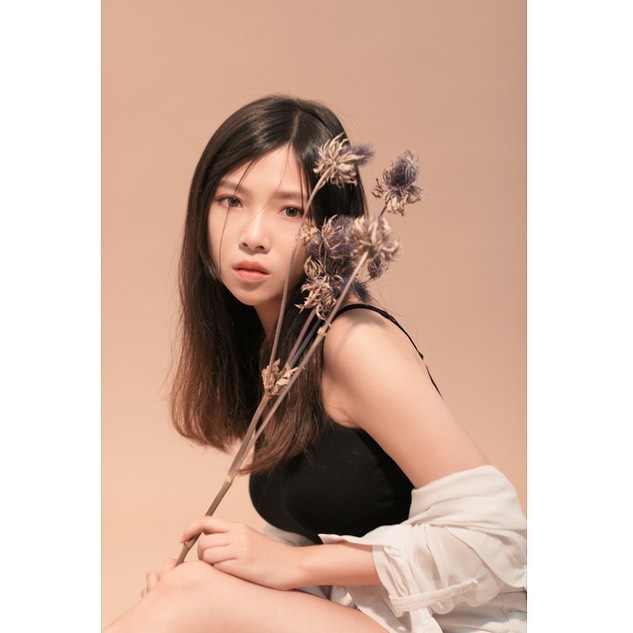 The sun is full of beautiful milk so people can't open their eyes: great good praise-第1章-图片23