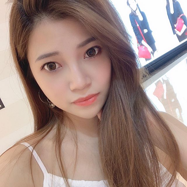 Lilian 火辣身材讓網友全淪陷:這我很可以-第1章-图片5