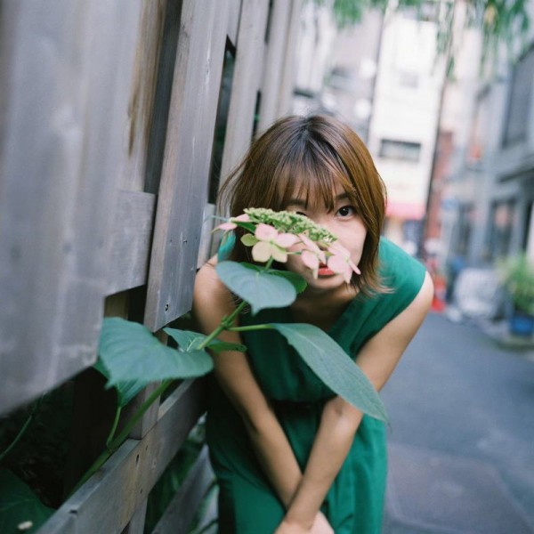 和地つかさ、乳首ガードが緩い人気グラドル和地つかさ、撮影中ポロリ確実な変態ビキ...