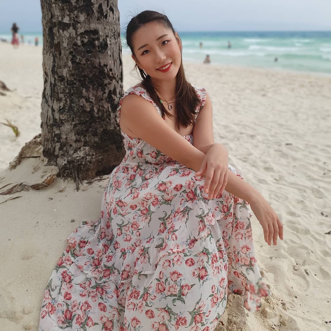 熱愛運動白皙美人 正氣稟然勾魂上圍讓網友躁動-第1章-图片19