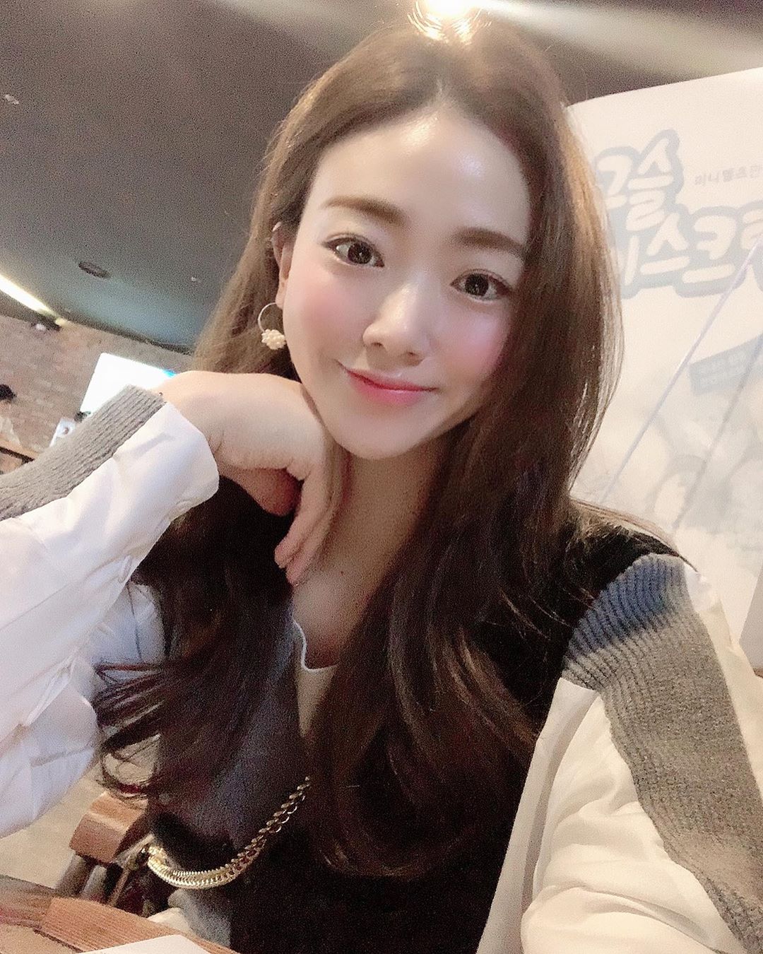 溫柔笑顏大姊姊私藏好身材 蹦出木瓜奶騷氣直沖天-第1章-图片13