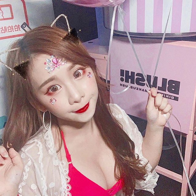 Pet girlfriend yuyu is again a bikini bulldozer: it will really suffer.-第1章-图片9