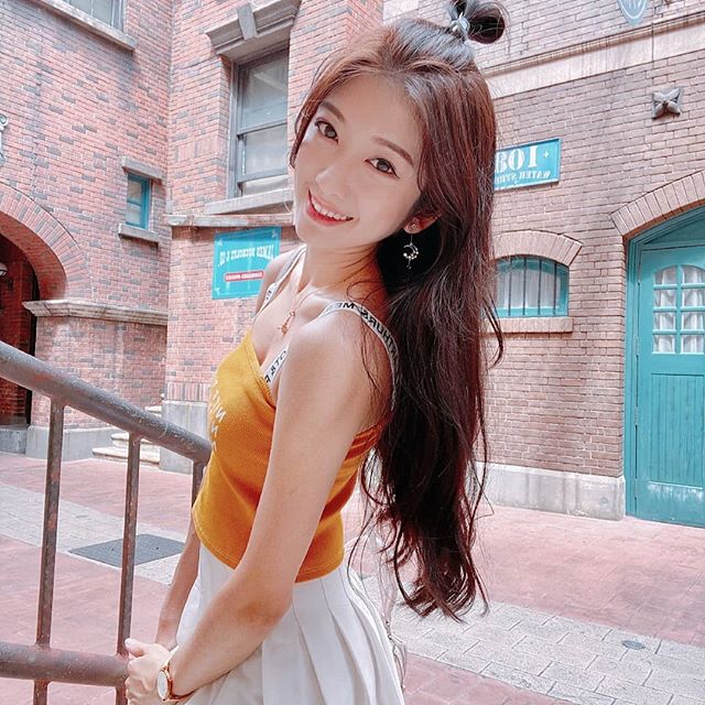 Hui Cheng珍珍 姣好身材及甜美大眼 讓人好想好好呵護-第1章-图片9