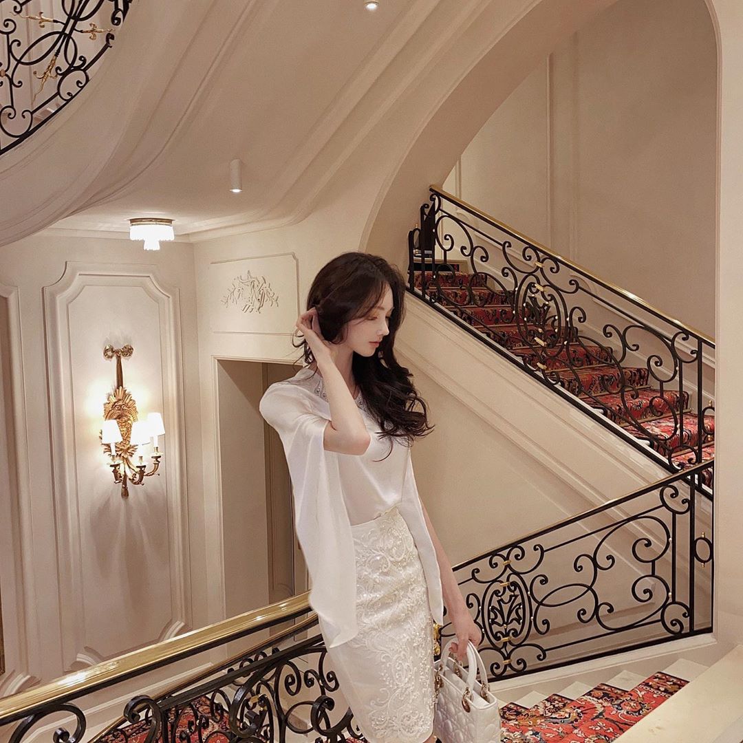 體態超完美白嫩美肌 唯美成熟風挑逗網友視覺神經-第1章-图片11