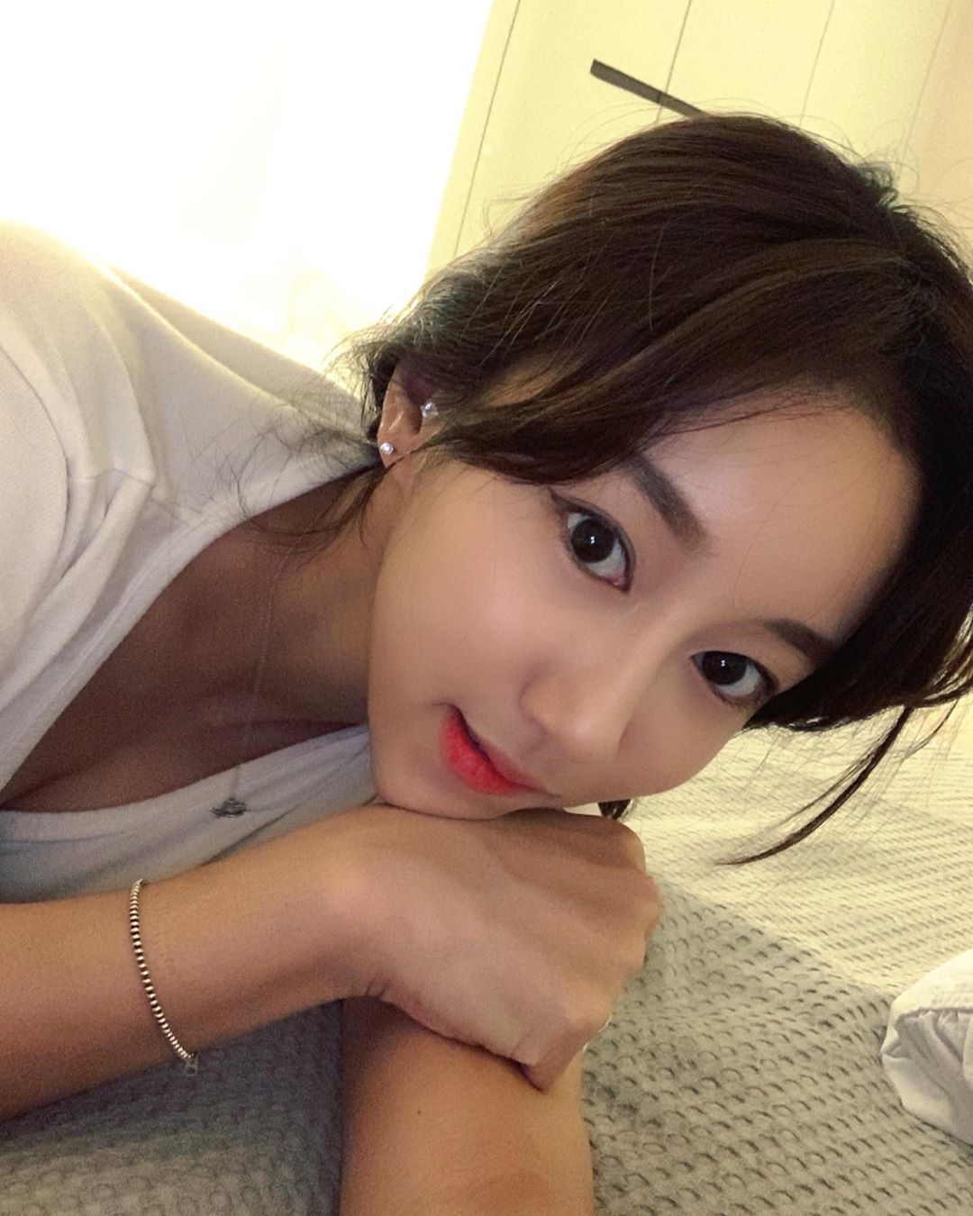 前凸後翹超S型曲線 胸前長輩配上螞蟻腰好搶眼-第1章-图片12