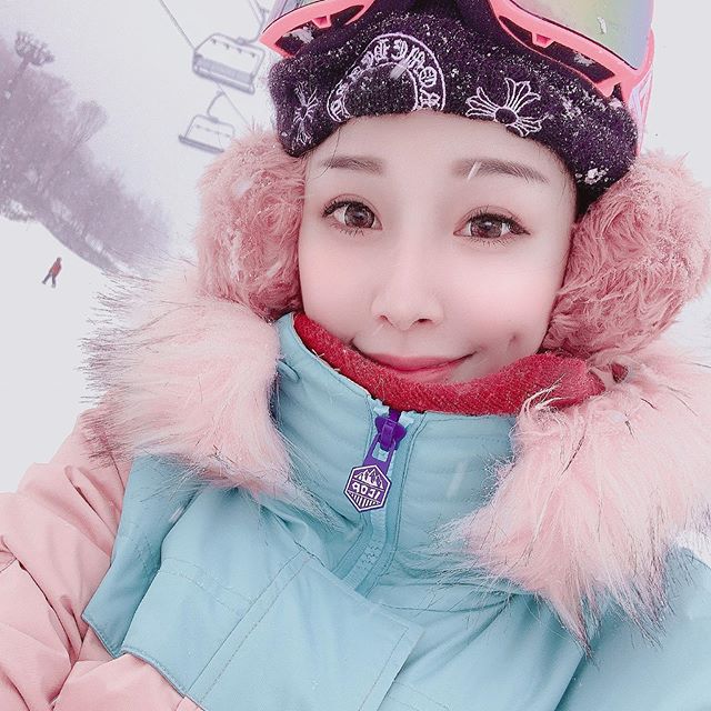 I_M 糖可可·鄭苡玟 乳峰上的春光洩出來.....IG還不追蹤-第1章-图片16