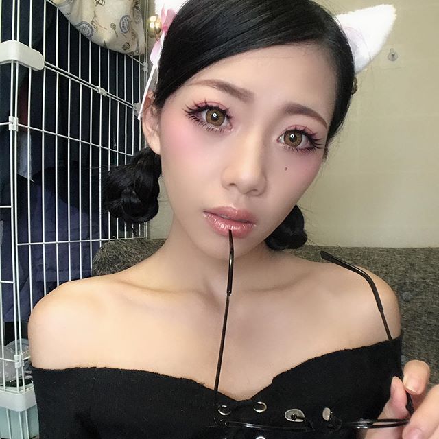 Mi Go 有雙電眼與纖細美腿讓人迷戀-第1章-图片8