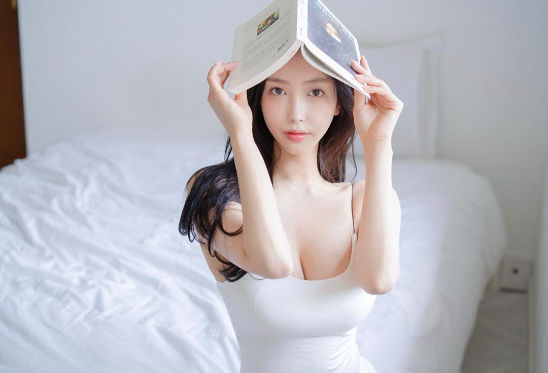 女神級嫩腿雪乳溢出濃濃乳香氣 迷人外表讓網友淪陷-第1章-图片11