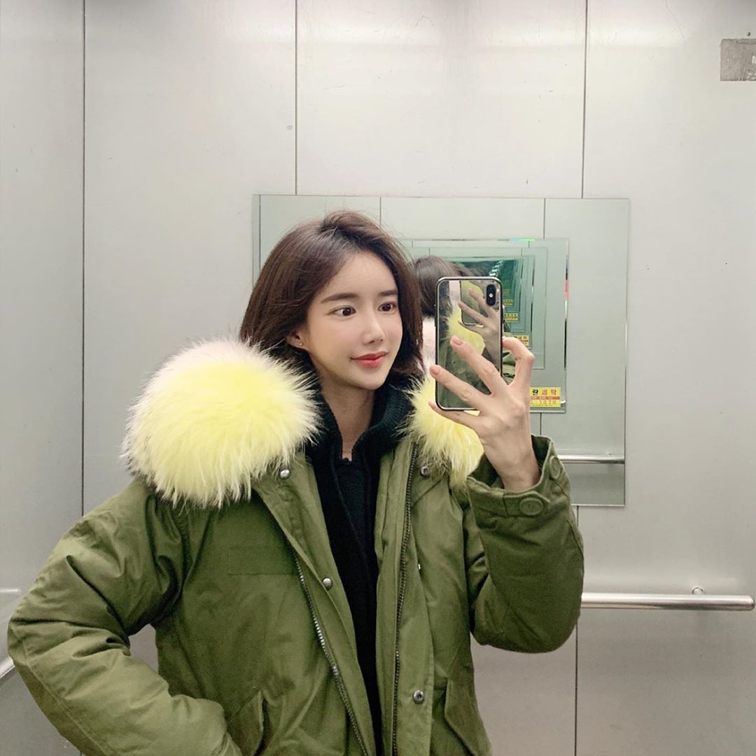 香肩加上傲人上圍 充滿靈性眼神讓網友坐不住-第1章-图片1